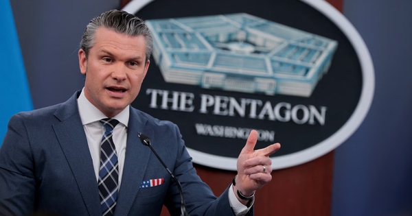 Rộ tin Bộ trưởng Hegseth thường phớt lờ cảnh báo về Iran, Lầu Năm Góc nói gì?