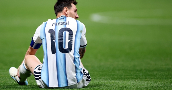 Nhìn lại sự nghiệp huy hoàng của Messi trong màu áo đội tuyển Argentina