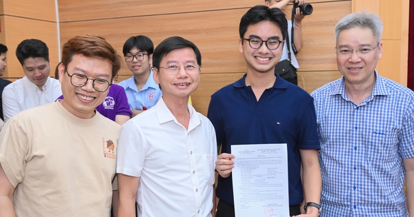 Match Day 2026: Con trai Phó giám đốc A9 Bạch Mai chọn ngành, đồng nghiệp xúc động