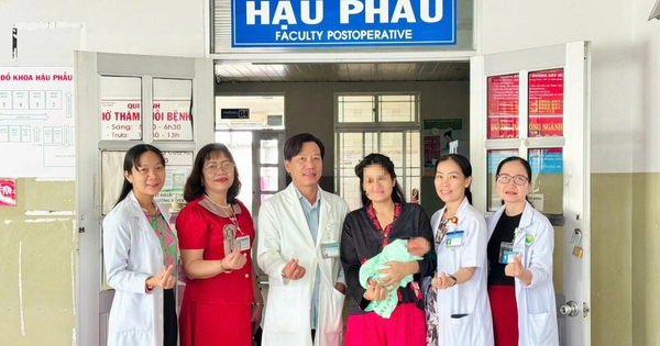 Sản phụ mổ lấy thai lần 5 nguy kịch, cần 20 đơn vị máu để cứu sống