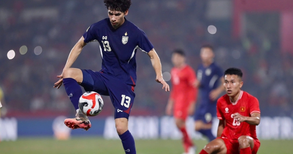 Thái Lan hé lộ dàn tiền vệ ‘khủng’ tại FIFA ASEAN Cup đấu đội tuyển Việt Nam
