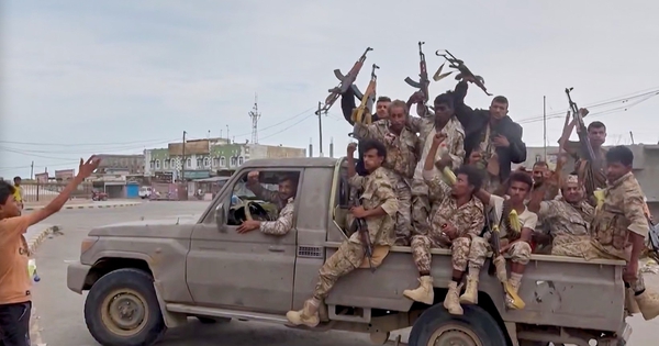 Houthi tuyên bố tấn công căn cứ quân sự của Ả Rập Xê Út