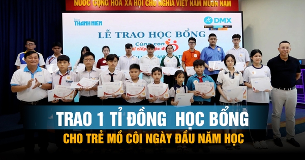 Cùng con đi tiếp cuộc đời: Trao 1 tỉ đồng  học bổng cho trẻ mồ côi ngày đầu năm học
