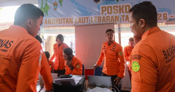 Phà chở 243 người chìm ở Indonesia