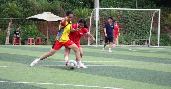 Những câu chuyện thật hay của đội bóng đá nữ Đăk Đoa và giấc mơ cháy bỏng của cuộc đời…