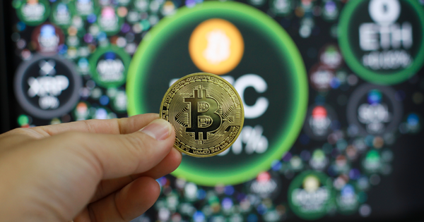 Giá Bitcoin hôm nay 14.9.2026: Mexico đột kích xưởng đào tiền số bí mật