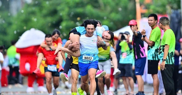 54 cặp đôi vợ chồng đã 'hẹn hò' tranh giải Green Marathon Cần Giờ 2026