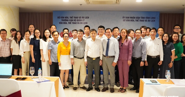 Bồi dưỡng ứng dụng công nghệ, chuyển đổi số lĩnh vực văn hóa, thể thao, du lịch