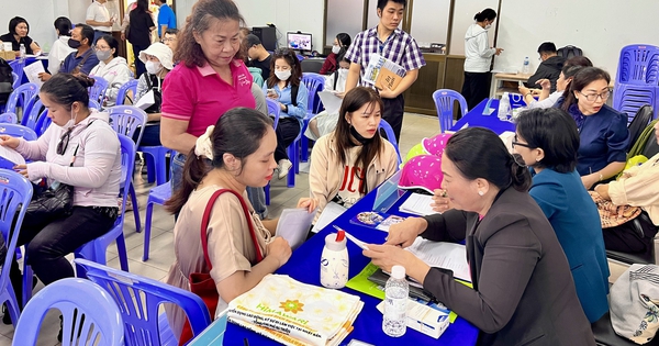Hơn 15.000 việc làm ở TP.HCM đang tuyển: Lương 15 triệu đồng/tháng, không cần bằng cấp