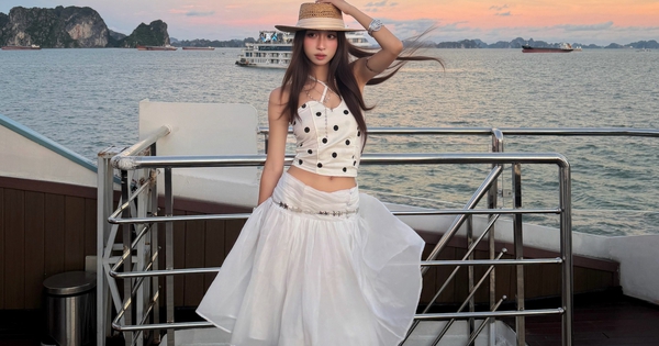 Chân váy midi diện đi làm hay đi chơi đều xinh