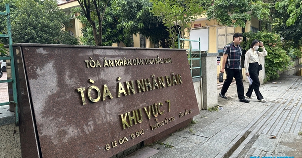 Vụ cha 86 tuổi kiện con đòi đất: Tòa tuyên hủy sổ đỏ cấp cho con