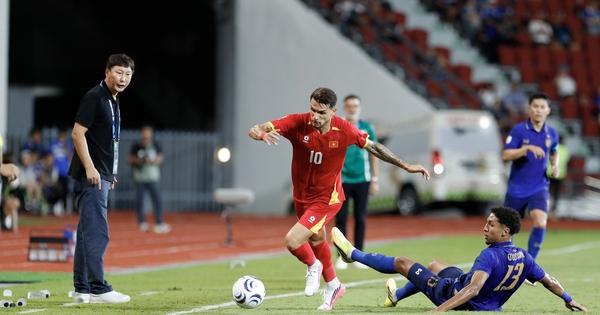 HLV Kim Sang-sik ấn định ngày trở lại Việt Nam: Chuẩn bị 'nóng' cho FIFA ASEAN Cup