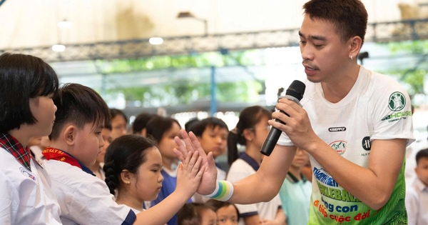 Diễn viên Kim Hải: Covid-19 qua đi, tình thương càng cần được tiếp nối