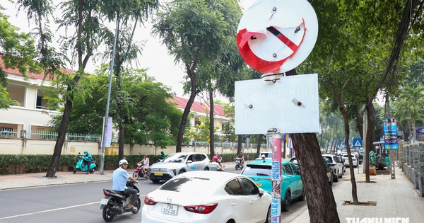 Biển báo giao thông ở Nha Trang xuống cấp, phai màu