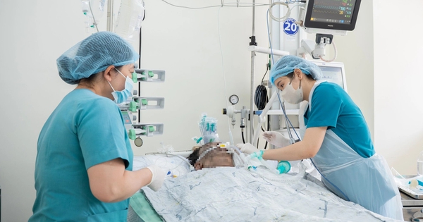 Cháy nhà 2 người chết ở TP.HCM: 5 người bị bỏng nhập viện, có ca bỏng 45%
