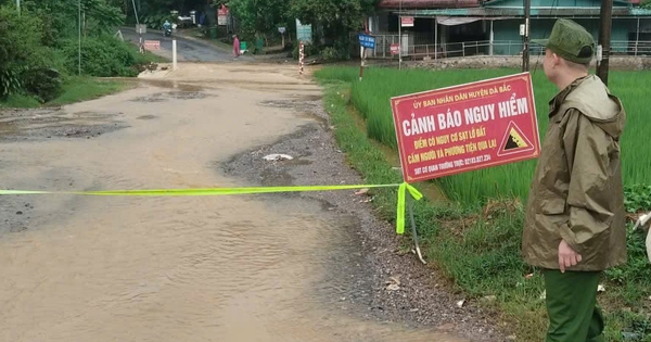 Sạt lở đất ở Phú Thọ, 3 người chết