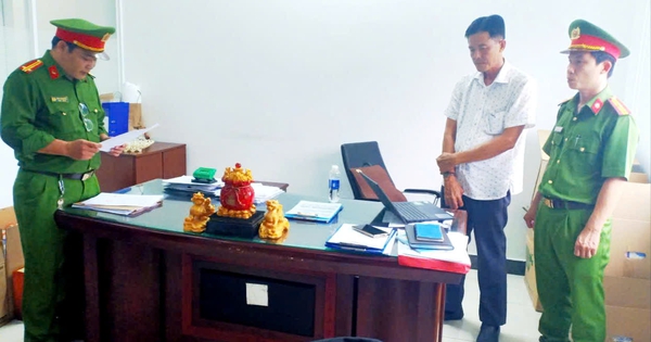 Công an tỉnh Vĩnh Long bắt phó giám đốc doanh nghiệp chôn chất thải trái phép