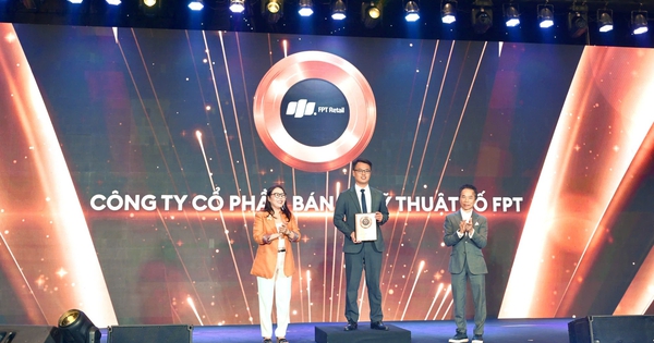 FPT Retail hai năm liên tiếp được Forbes Việt Nam vinh danh trong Top 50 Công ty niêm yết tốt nhất