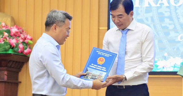Điều động một phó chủ tịch phường nhận nhiệm vụ trưởng phòng của Sở GD-ĐT TP.HCM