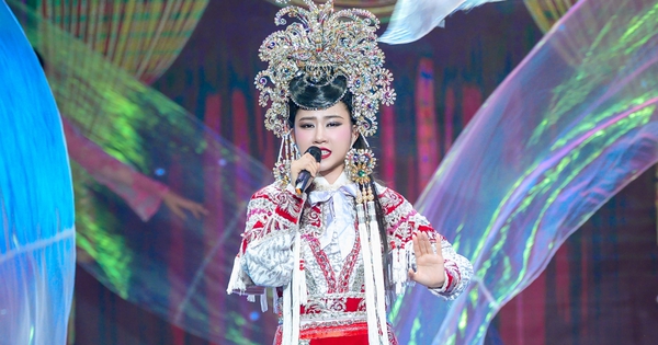 Cô gái đưa cải lương lên sân khấu, giành quán quân 'Hãy nghe tôi hát' là ai?