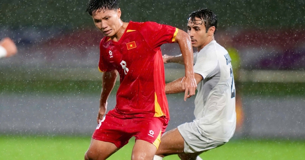 U.23 Việt Nam quyết thắng đậm U.23 Philippines: Ngọc Mỹ đá chính, sát cánh cùng Thanh Nhàn và Quốc Việt