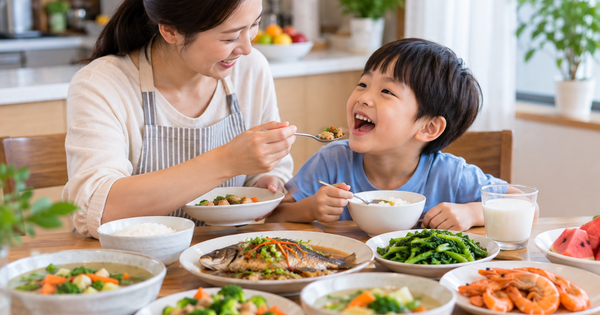Bữa ăn bán trú: Bác sĩ chỉ cách bù đúng chất cho trẻ