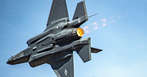 Đức nhận chiến đấu cơ F-35 đầu tiên