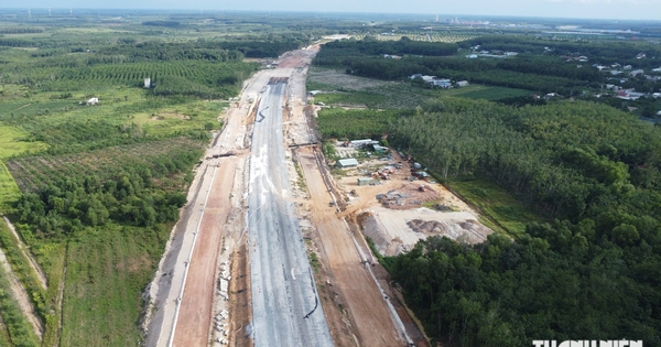Thi công cao tốc TP.HCM - Thủ Dầu Một - Chơn Thành xuyên lễ 2.9