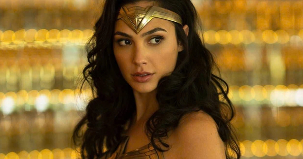 Minh tinh Gal Gadot bất ngờ bị gạch tên khỏi 'Wonder woman'