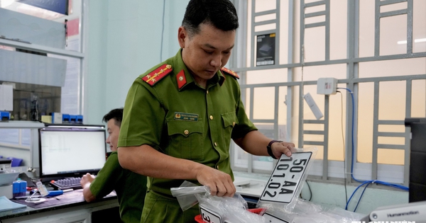 Xe máy qua nhiều đời chủ, thiếu giấy tờ mua bán có sang tên được không?