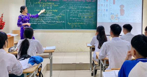 Bộ Nội vụ nêu nguy cơ chồng chéo trong tuyển giáo viên