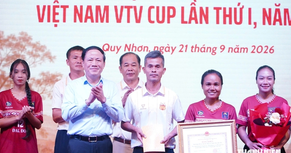 Hoàng Anh Gia Lai chính thức tiếp nhận đội bóng đá nữ Đăk Đoa