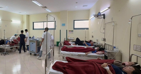 Xác định nguyên nhân 222 công nhân ở Huế ngộ độc thực phẩm