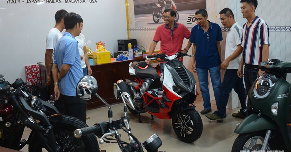 Thị trường xe máy nhập khẩu tại Việt Nam ngày càng cạnh tranh, người mua hưởng lợi