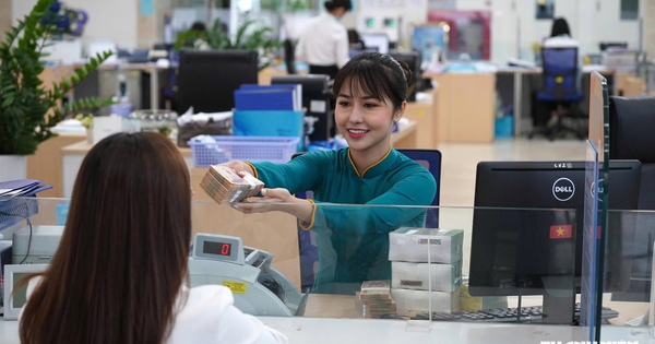 Lãi suất cho vay neo cao