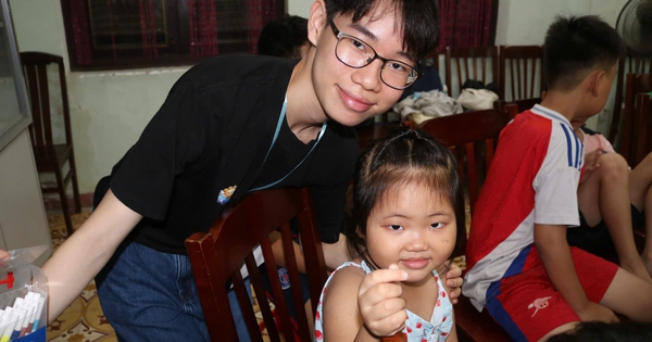 Du học Mỹ, vẫn nối dài hành trình nhân ái ở quê nhà