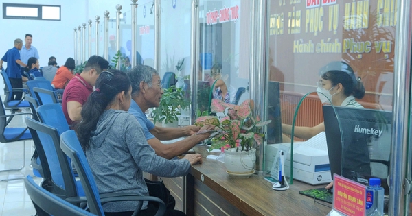 Sửa luật Đất đai: Đề xuất 2 phương án về công chứng nhà đất