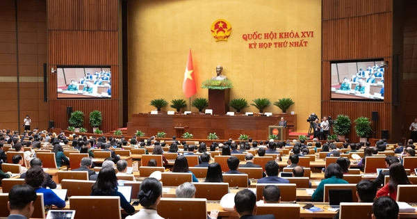 Bộ Chính trị định hướng trọng tâm hoạt động giám sát nhiệm kỳ Quốc hội khóa XVI