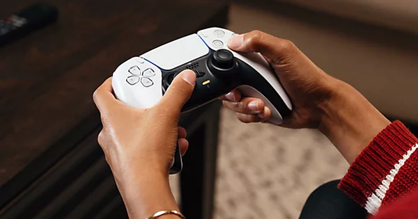 Sony muốn biến tay cầm PlayStation thành thiết bị thanh toán không dây