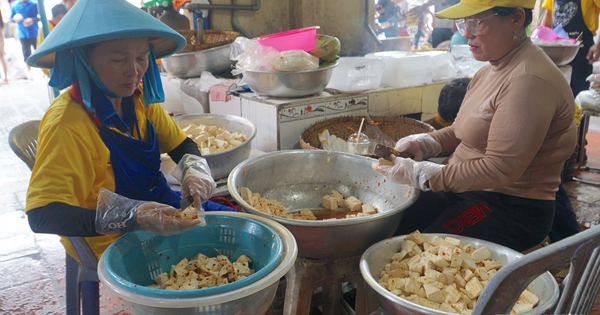 Đại tiệc món chay ở Tòa thánh Tây Ninh rằm tháng 8: Đãi 50.000 lượt người mỗi ngày