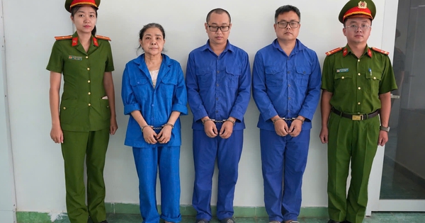 Công an TP.HCM khởi tố nhóm in ấn, phát hành 21.000  sách trái phép