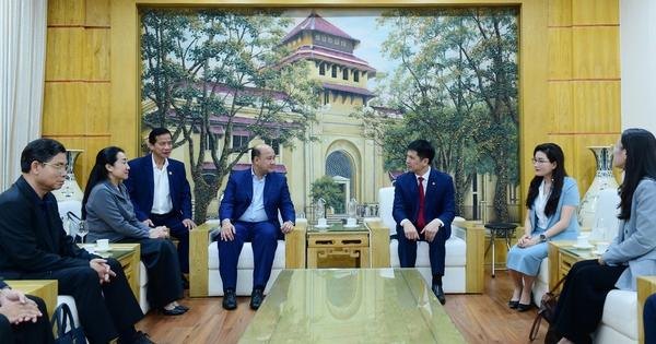 Phó thủ tướng, Chủ tịch Hội Liên hiệp thanh niên Campuchia Hun Many thăm ĐH Quốc gia Hà Nội