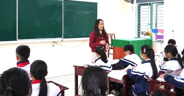 Chính phủ yêu cầu nghiên cứu chính sách hỗ trợ sinh viên sư phạm sau tốt nghiệp