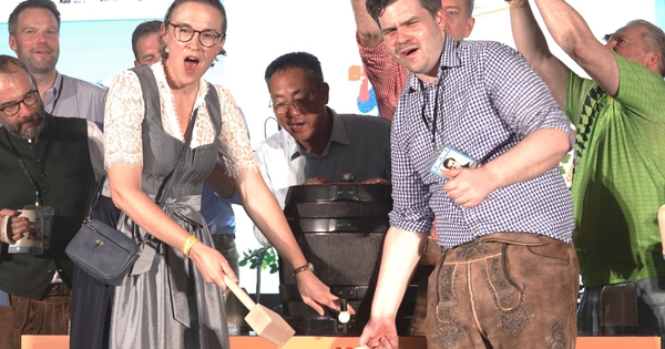 Bùng nổ lễ hội bia Đức Oktoberfest tại TP.HCM