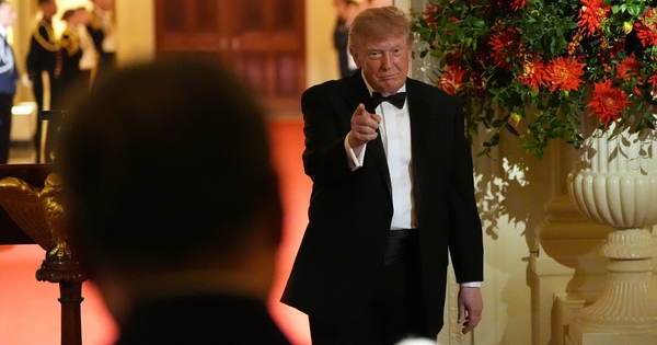 Lời mời bất ngờ của Tổng thống Trump trong tiệc chiêu đãi Chủ tịch Tập Cận Bình