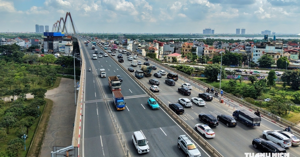 Hà Nội: Các mốc khoảng cách trên cầu Nhật Tân 'không nhằm mục đích xử phạt'