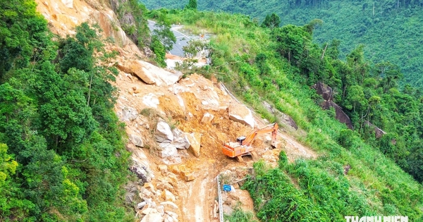 Gian nan giao thông kết nối rừng - biển