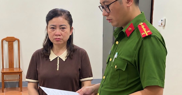 Lạng Sơn: Khởi tố trưởng phòng thuế tội nhận hối lộ