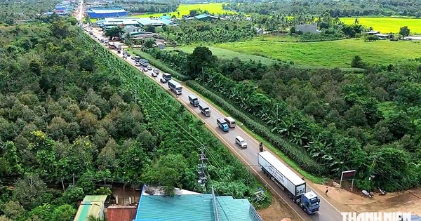 Gian nan giao thông kết nối rừng - biển: Nỗi lo ùn tắc, quá tải