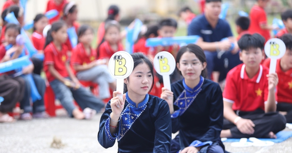 Triển khai 'Lớp học reo vui' tại 12 tỉnh, thành phố